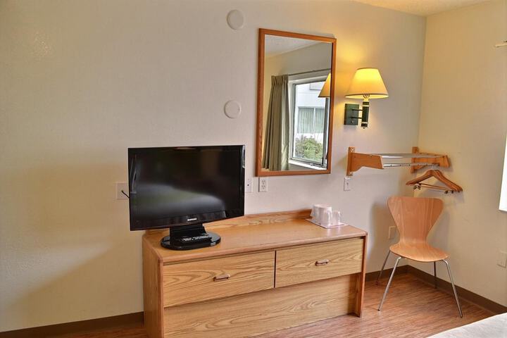 Room 22 of 40