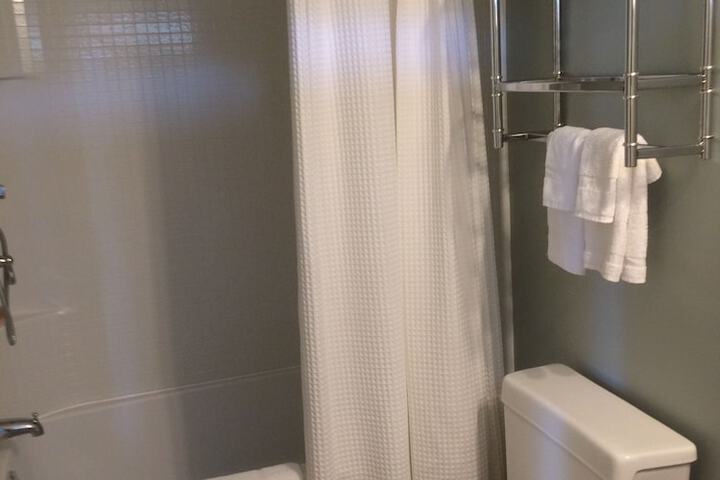 Room 25 of 36