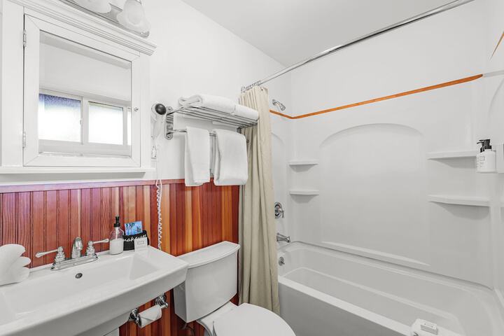 Room 55 of 78