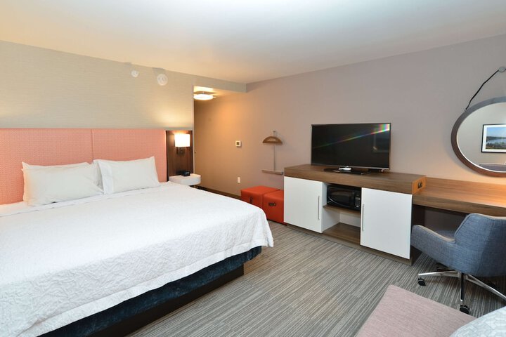 Hampton Inn & Suites Menomonie-UW Stout