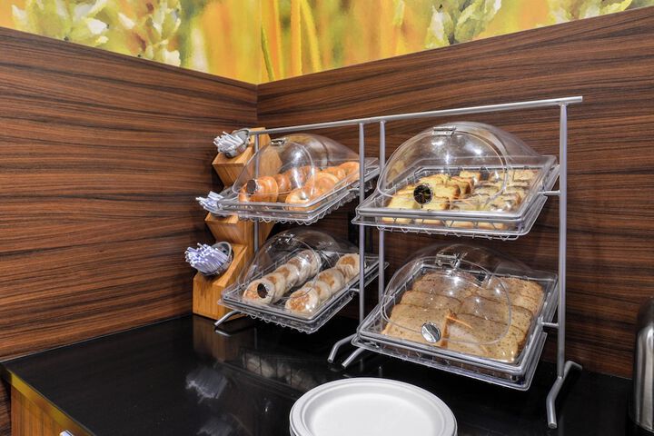 Breakfast/Coffee Service 54 of 69