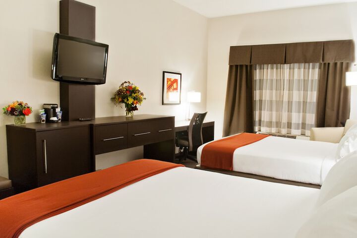 Room 12 of 31