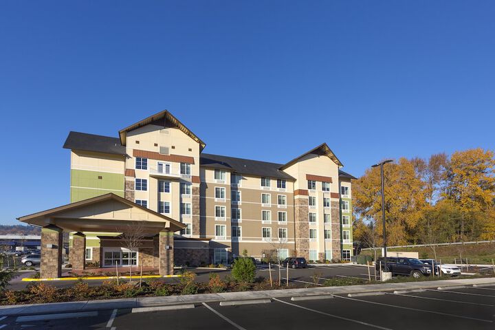 Holiday Inn Express & Suites Seattle South - Tukwila by IHG