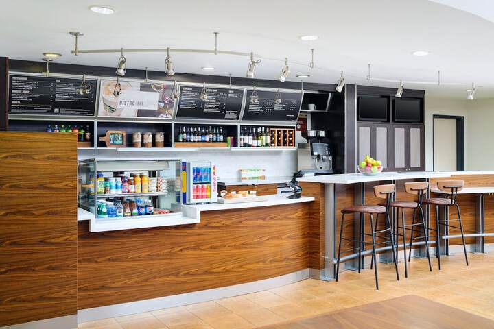 Courtyard by Marriott Kingston