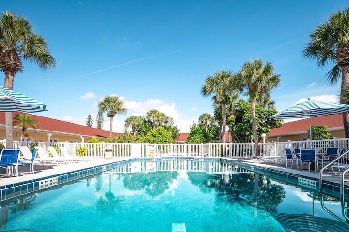 Pool 4 of 63