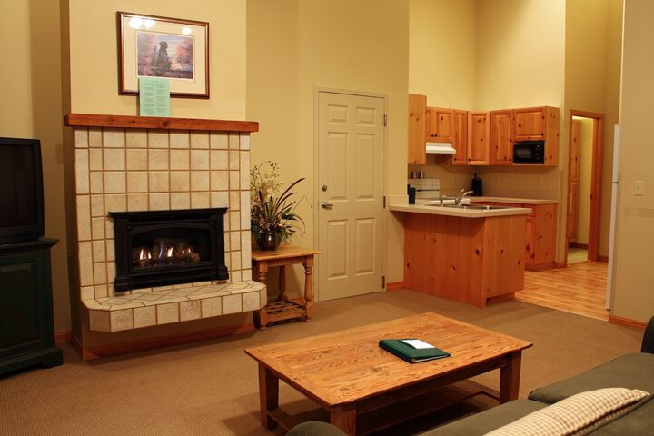 Mountain Lake Lodge