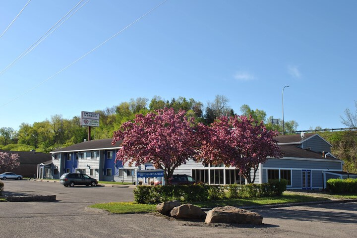 Hotel 3 of 45