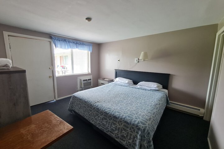 Room 22 of 27