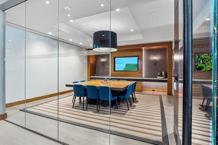 Global Luxury Suites at Reston Town Center