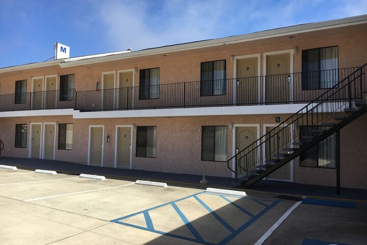 Seaview Inn