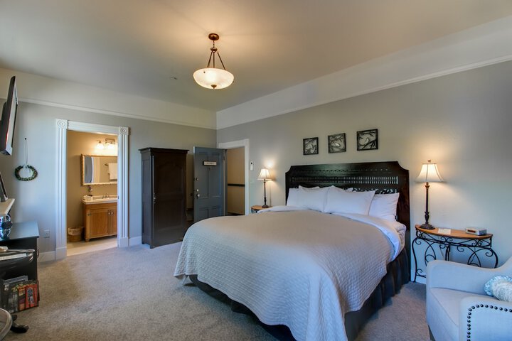 Winchester Inn