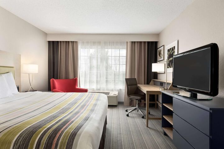 Country Inn & Suites by Radisson Romeoville I-55