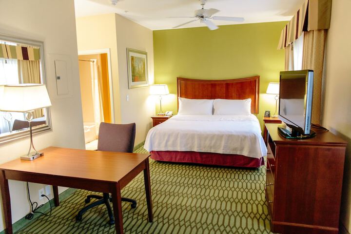 Room 11 of 30