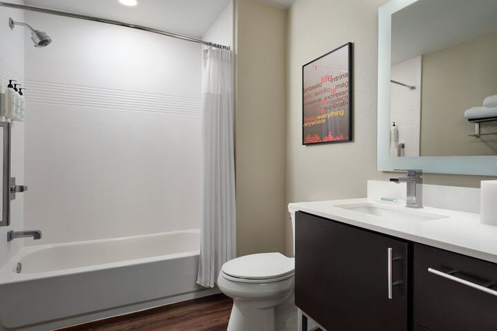 Room 16 of 29