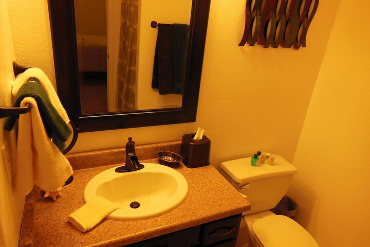 Room 9 of 24