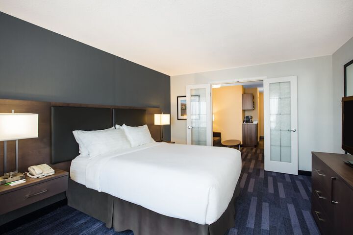 Room 31 of 40