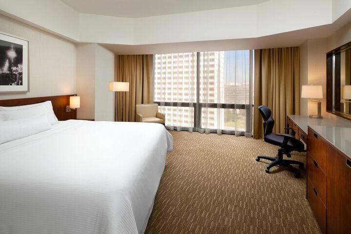 Room 16 of 95