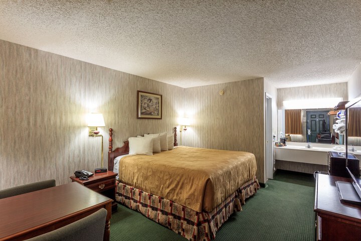 Room 19 of 28