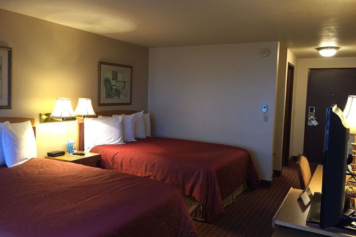 Port Angeles Inn
