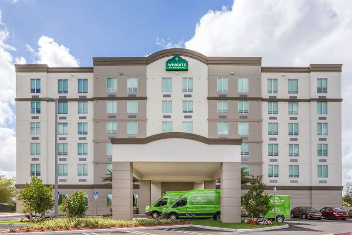 Hotel 2 of 25