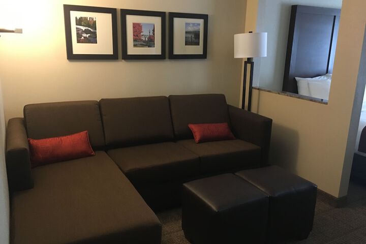 Comfort Suites Fishkill near Interstate 84
