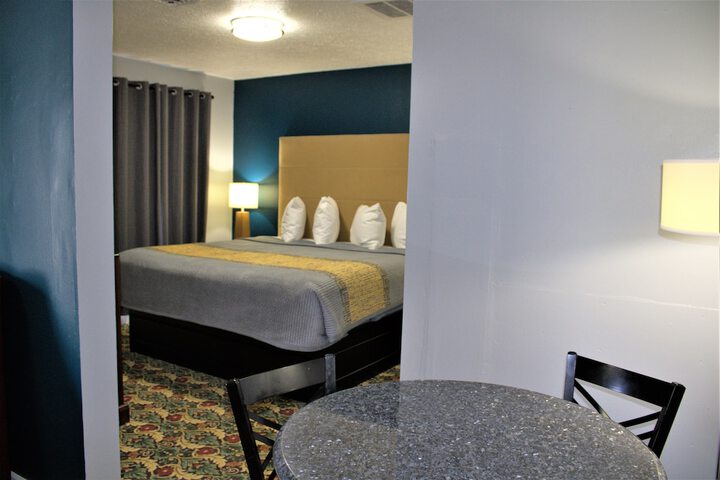 CAMPBELL APOS S MOTEL