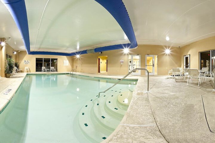 Pool 8 of 49