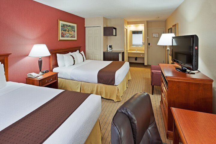 Room 41 of 64