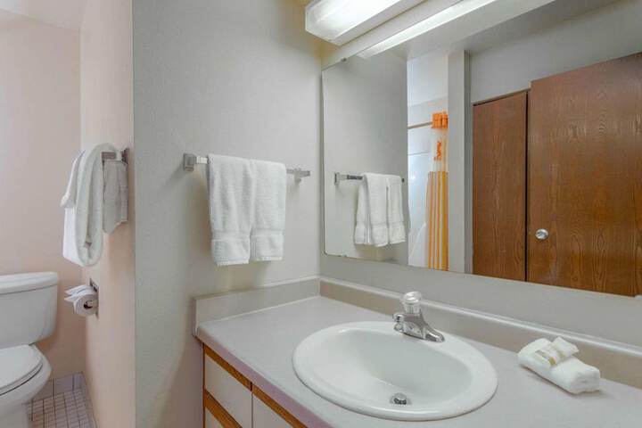 Room 43 of 52