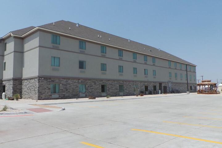 Hotel 3 of 53