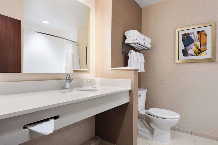 Room 15 of 22