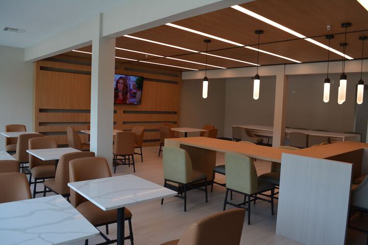 Breakfast/Coffee Service 76 of 77