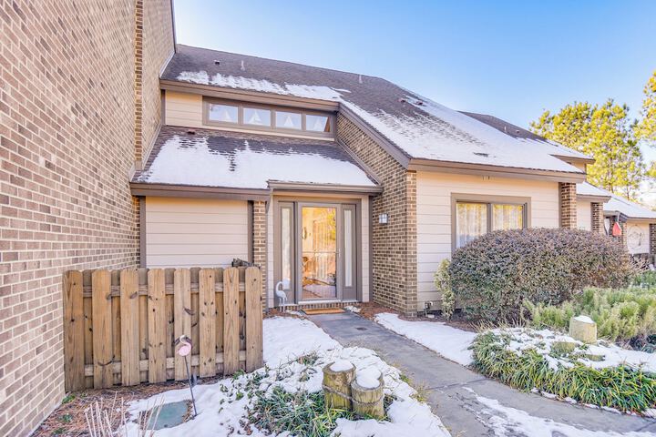 Walk to Beach: Home w / Pool Access in White Stone