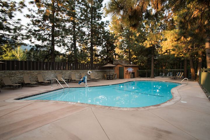 Pool 4 of 58