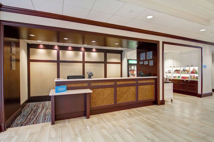 Homewood Suites by Hilton Toronto Oakville
