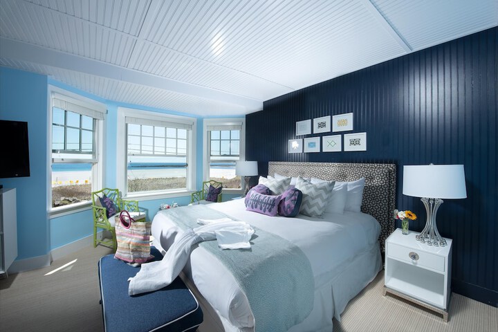 The Tides Beach Club