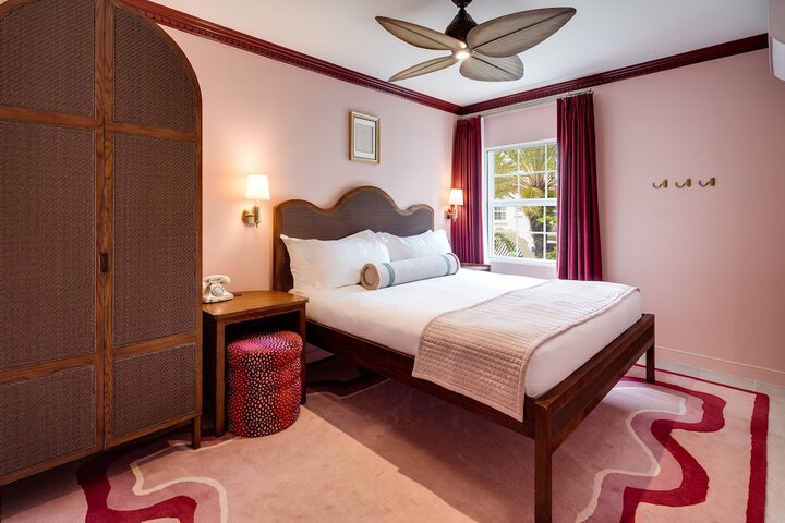 Room 32 of 116