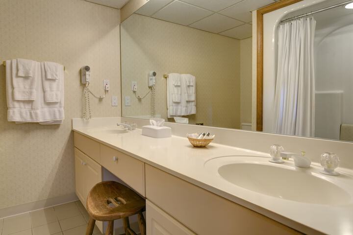Room 58 of 125