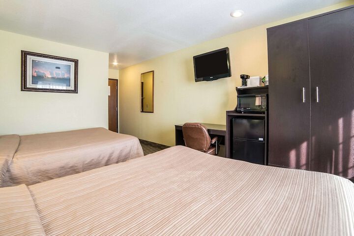 Room 5 of 44