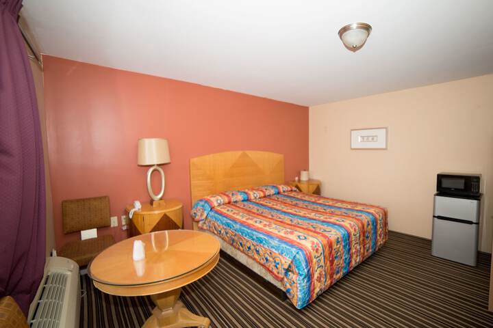 Room 22 of 30