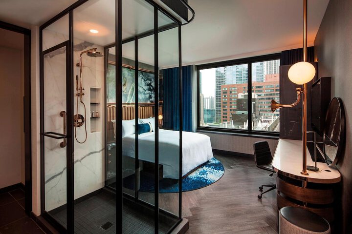Room 16 of 41