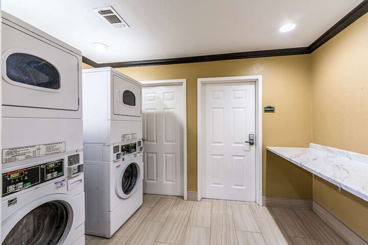 Room 15 of 57