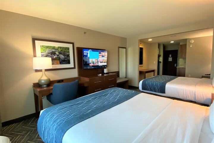 Room 34 of 72