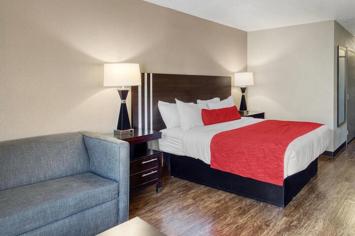 SureStay by Best Western Greenville