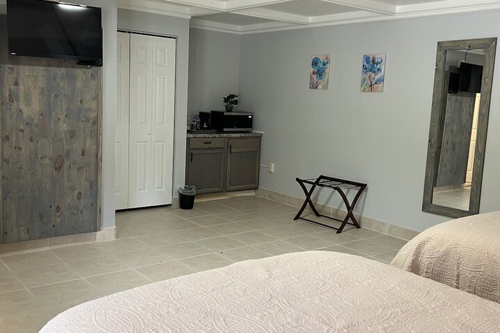 Room 63 of 82
