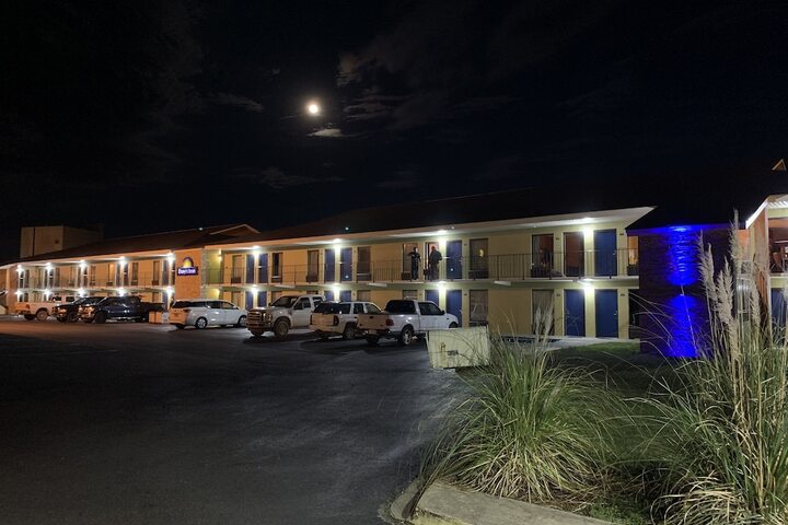 Hotel 4 of 24