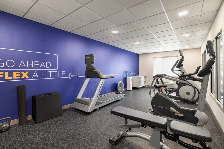 Holiday Inn Express Syracuse Airport by IHG