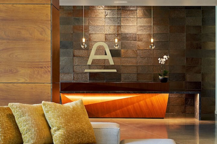 Hotel Interior 9 of 40