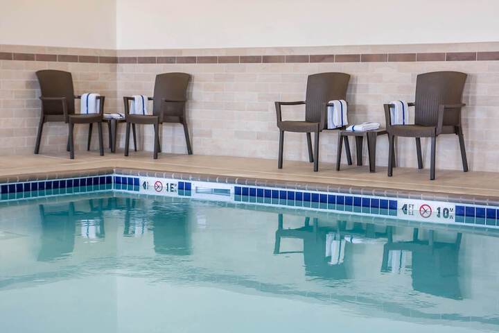 Sleep Inn & Suites Devils Lake