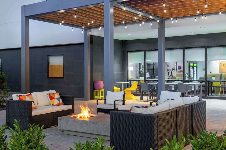 Terrace/Patio 41 of 44